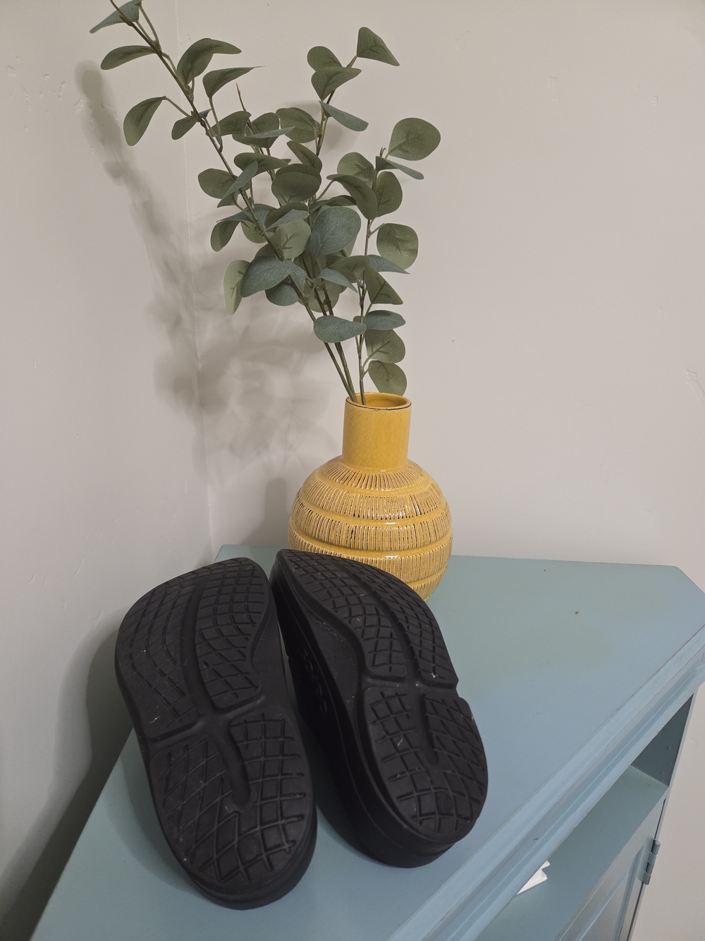 OOFOS Black Platform Slide Clogs - Picture 4 of 4